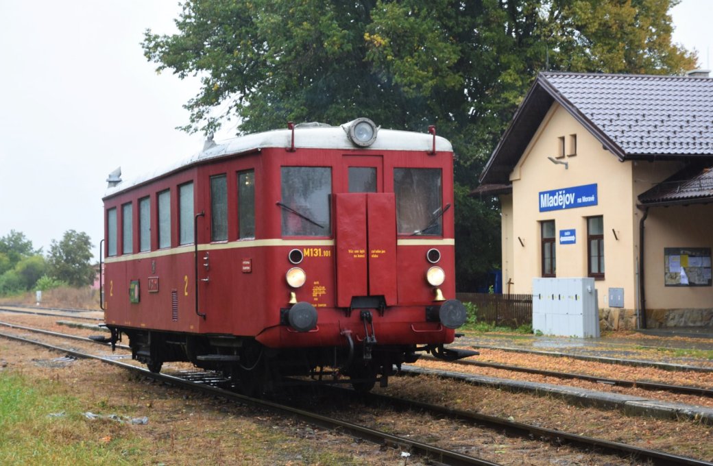 Nový model plachetnice i jízdy historickými vlaky. For Model začíná už v pátek