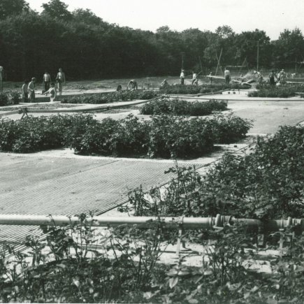 Stavba olomouckého rozária na začátku 70. let 20. století Zdroj: archiv VFO